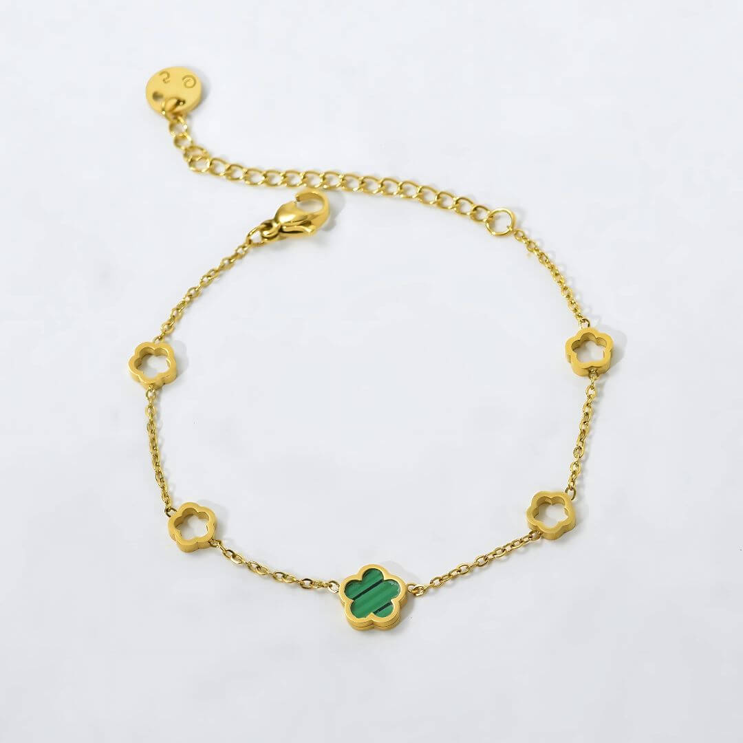 Five Clover Pendant Bracelet